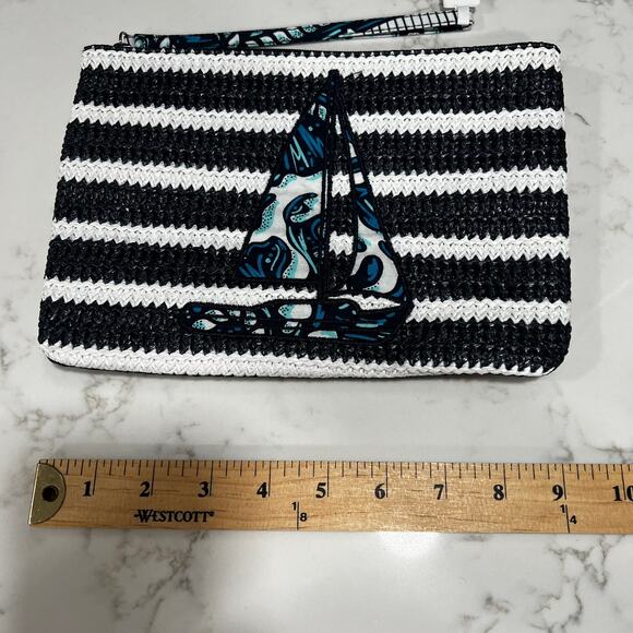 New Vera Bradley Shore Enough Sailboat Straw Wristlet Black White Stripe - Picture 2 of 6